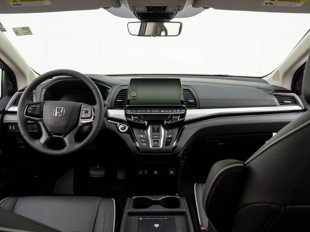 New 2026 Honda Odyssey Touring image 10