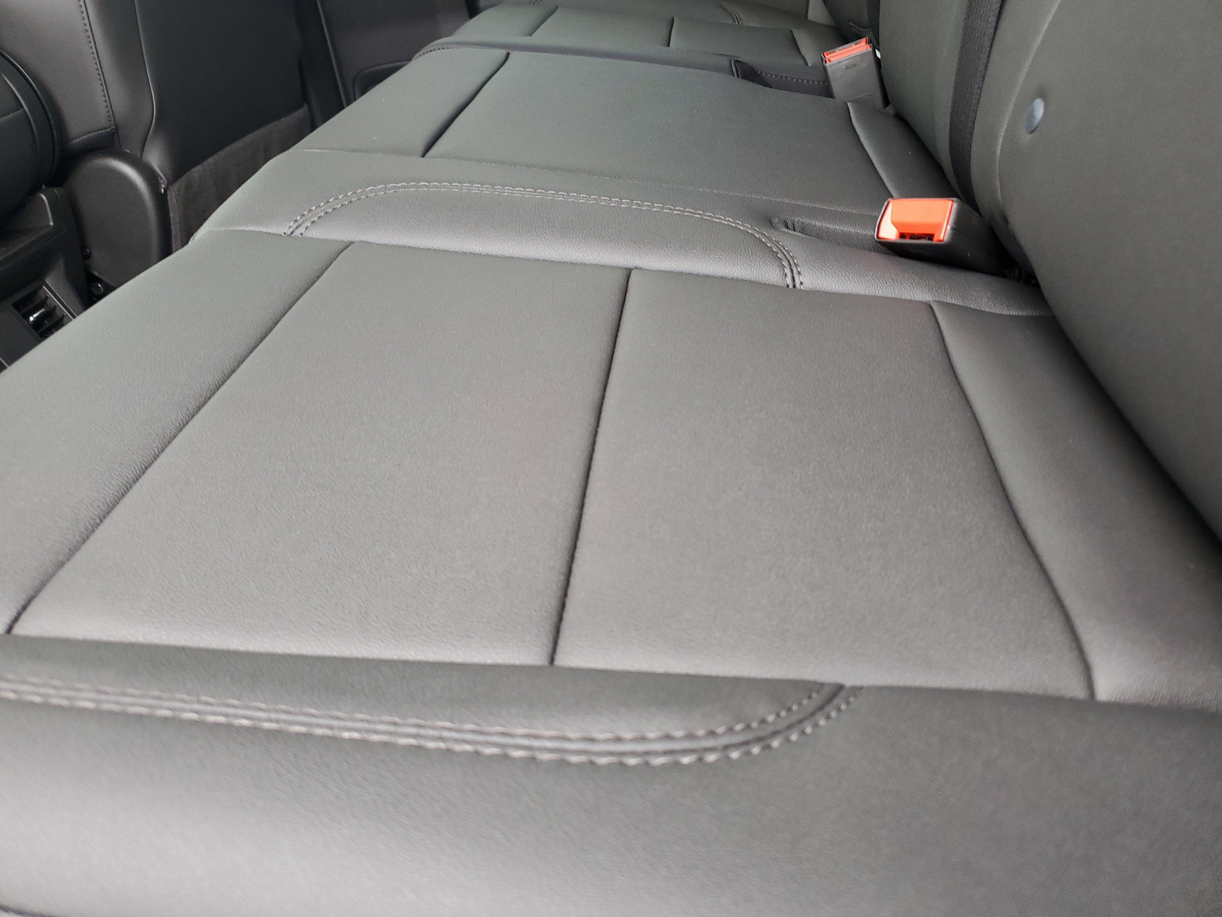 New 2025 GMC Sierra 3500 Pro w/ Convenience Package image 32