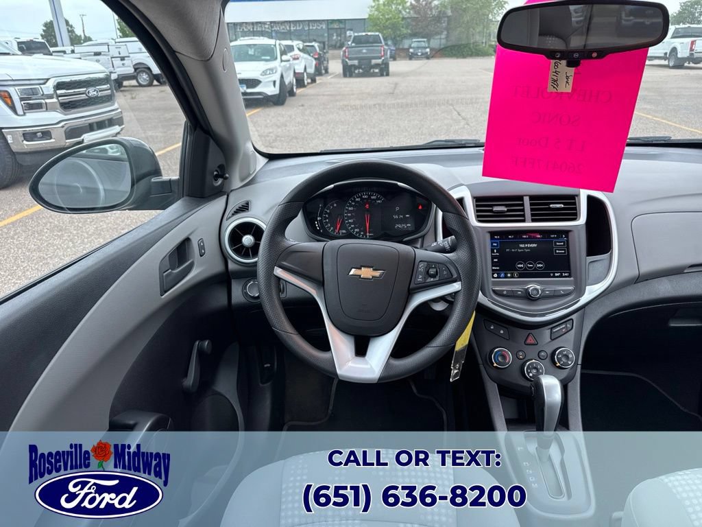 Used 2019 Chevrolet Sonic LT FWD image 12