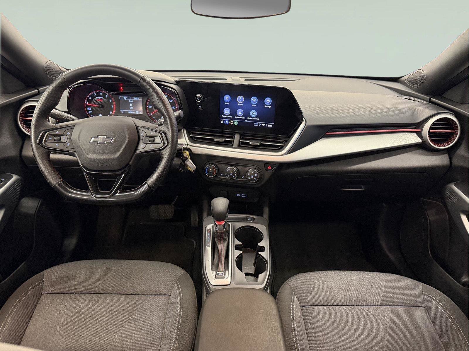 Used 2024 Chevrolet Trax RS FWD image 31