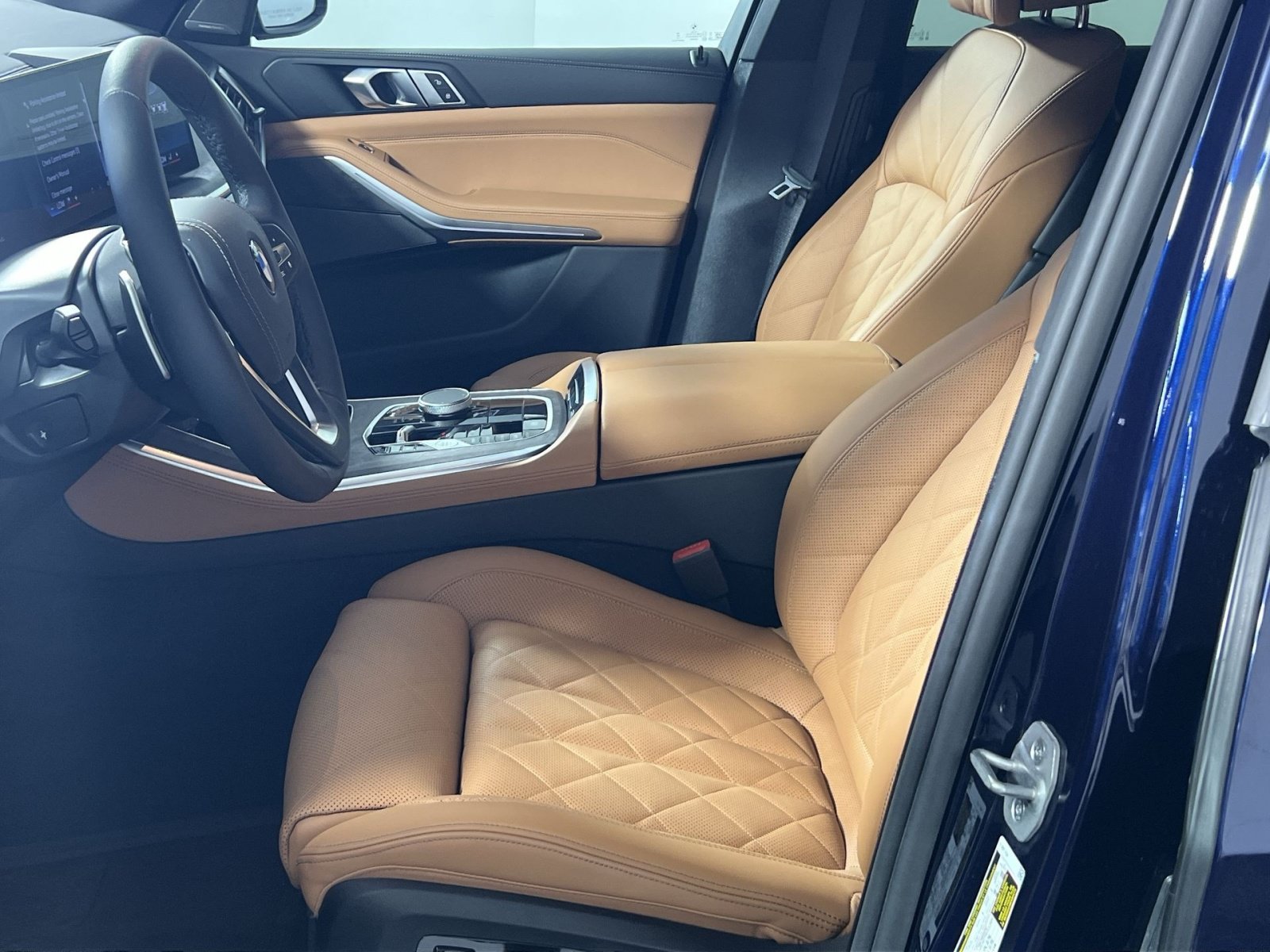 Used 2026 BMW X5 xDrive40i w/ Climate Comfort Package AWD/4WD image 13
