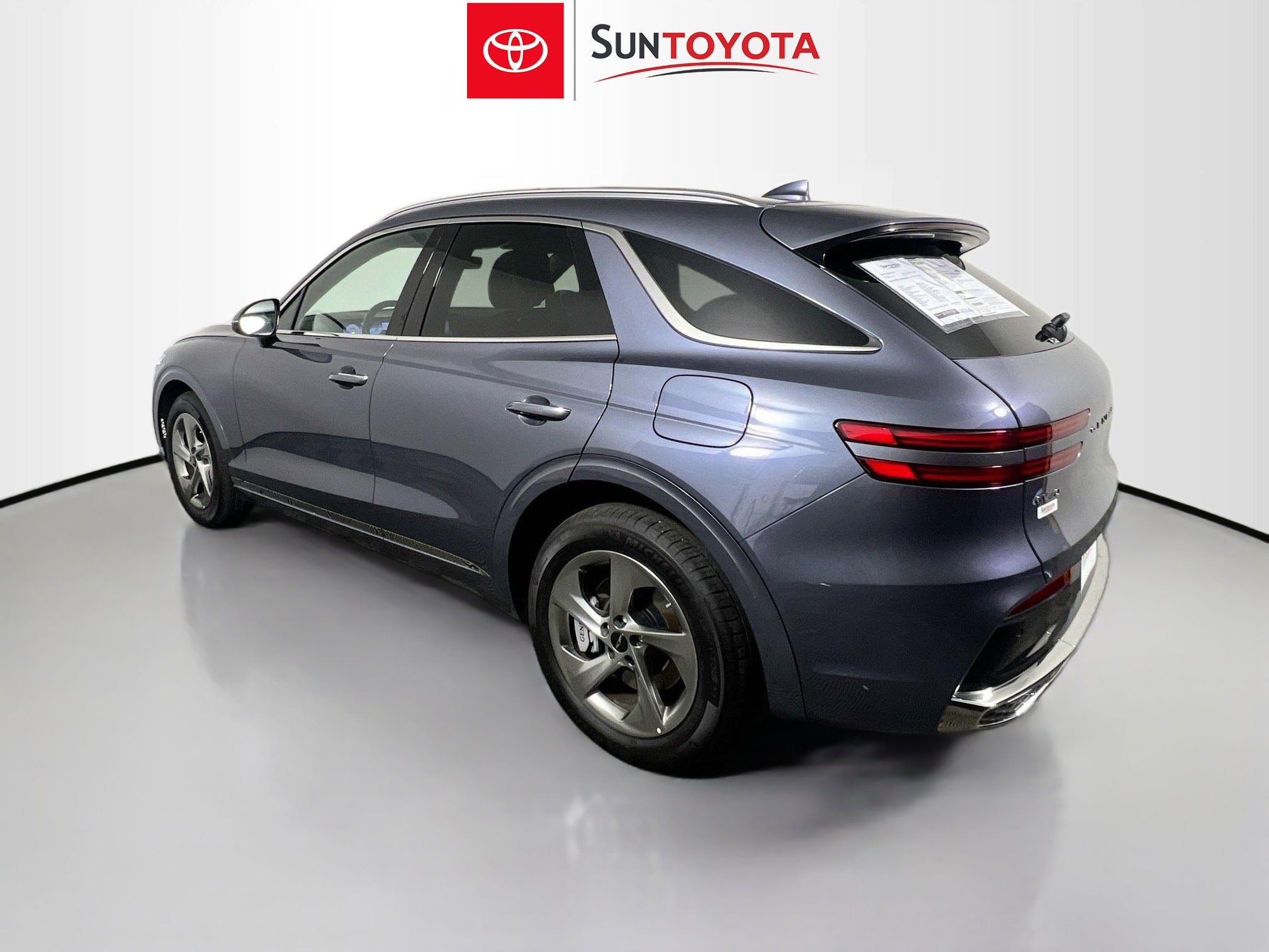 Used 2026 Genesis GV70 2.5T AWD/4WD image 6