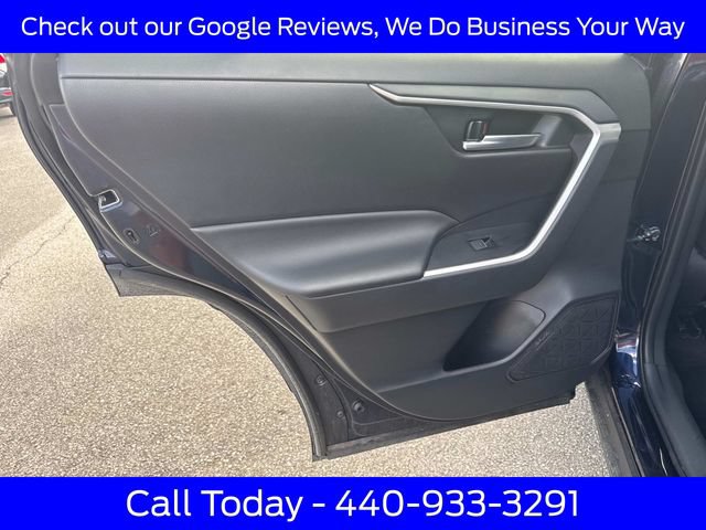 Used 2024 Toyota RAV4 XLE AWD/4WD image 17