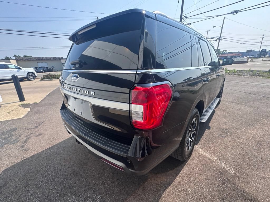 Used 2023 Ford Expedition XL AWD/4WD image 8