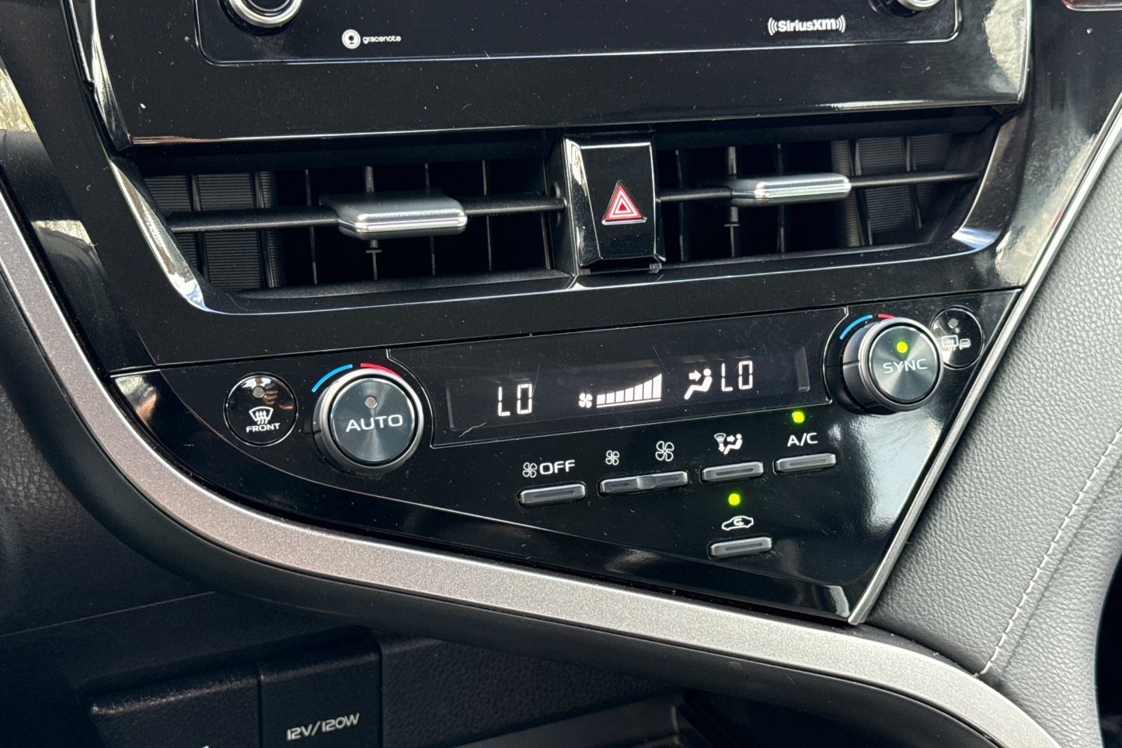 Certified 2024 Toyota Camry SE FWD image 19