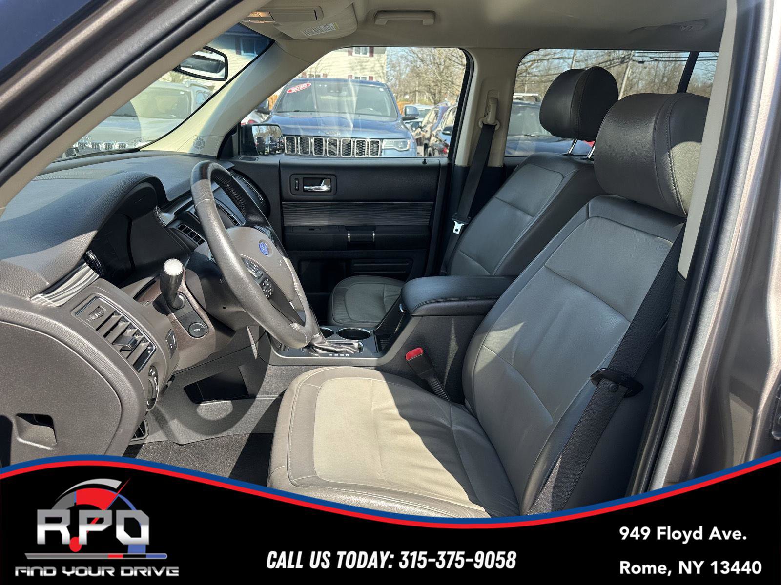 Used 2019 Ford Flex SEL w/ Equipment Group 202A FWD image 19