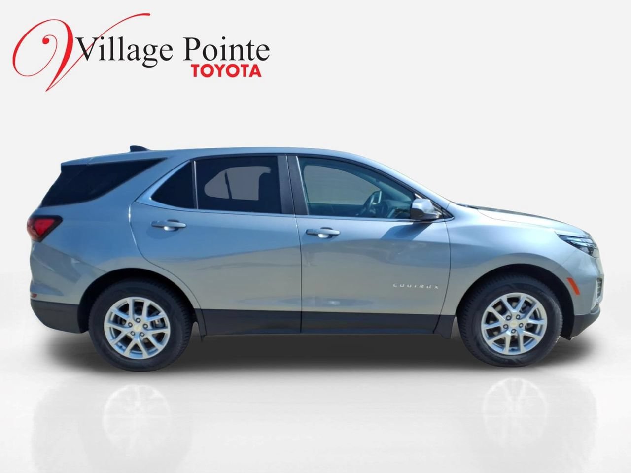 Used 2024 Chevrolet Equinox LT AWD/4WD image 4