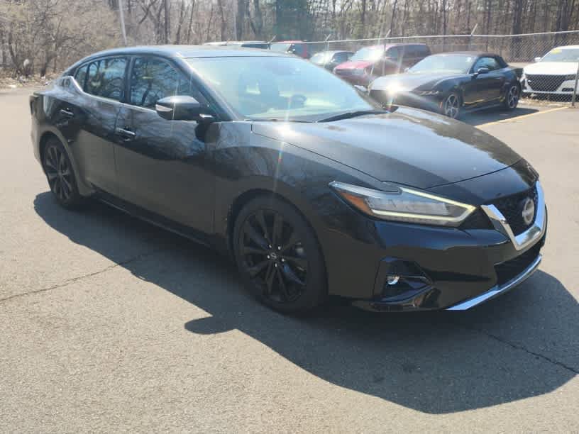 Used 2023 Nissan Maxima SR w/ Sport Mat Group video 2