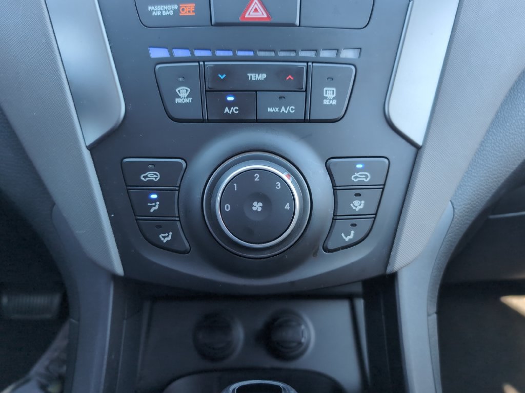 Used 2018 Hyundai Santa Fe Sport AWD/4WD image 14