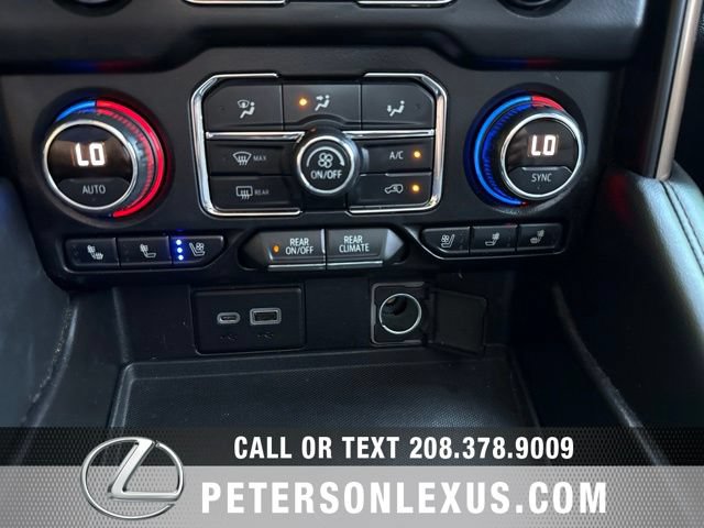 Used 2021 Chevrolet Tahoe High Country w/ Premium Package AWD/4WD image 15