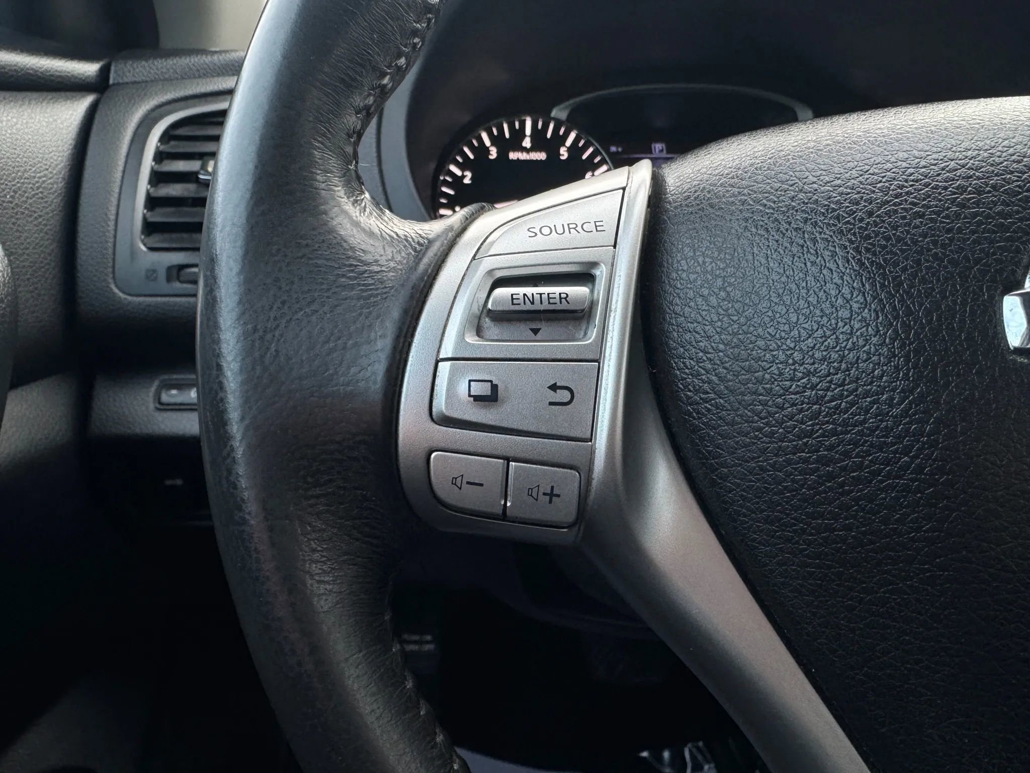 Used 2017 Nissan Altima 2.5 SV image 18