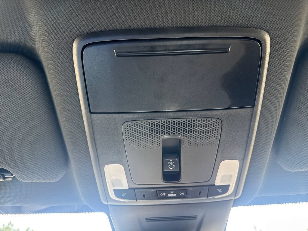Used 2024 Honda CR-V Sport image 28