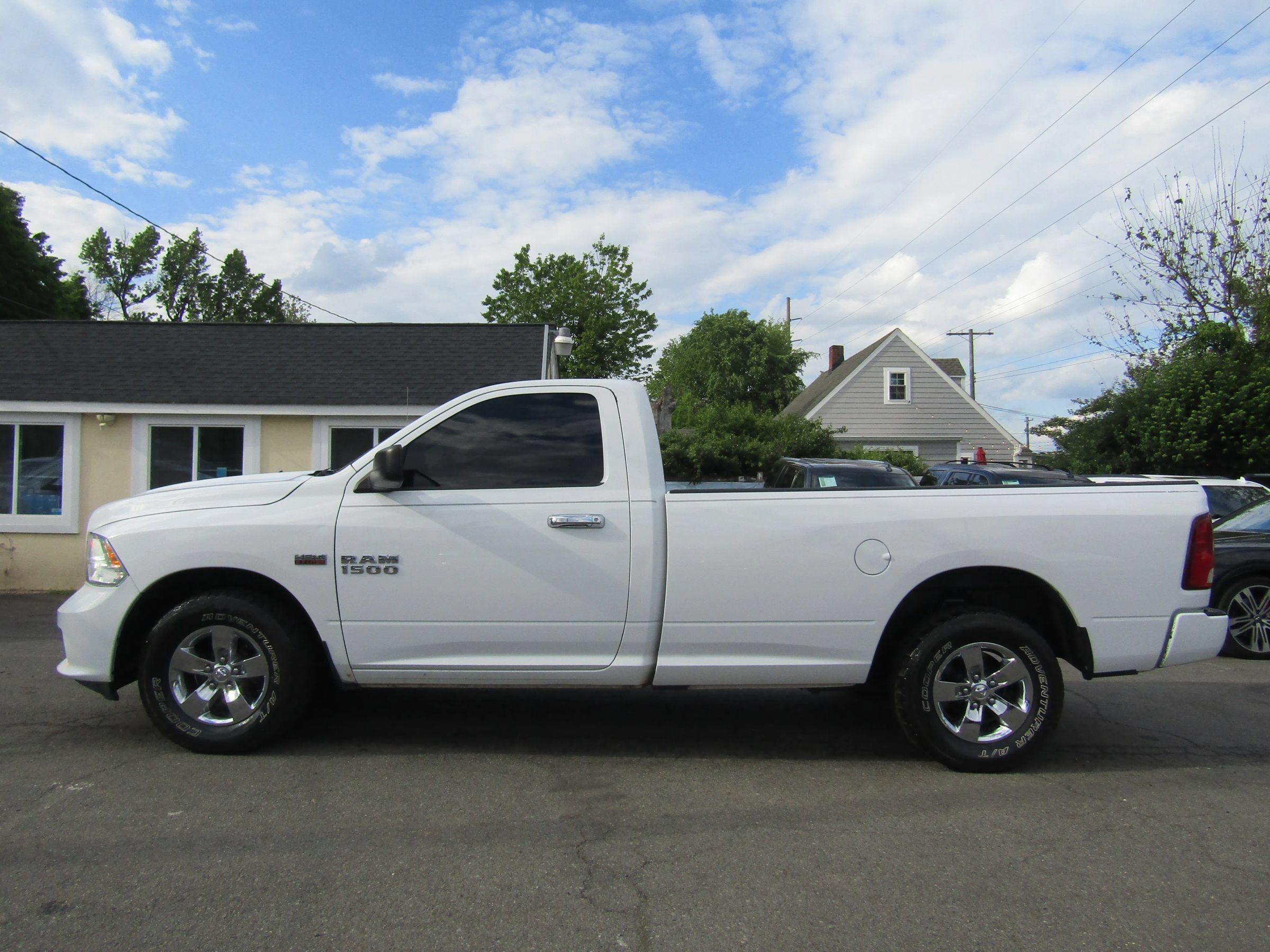 Used 2014 RAM 1500 Tradesman w/ Power & Remote Entry Group RWD image 4