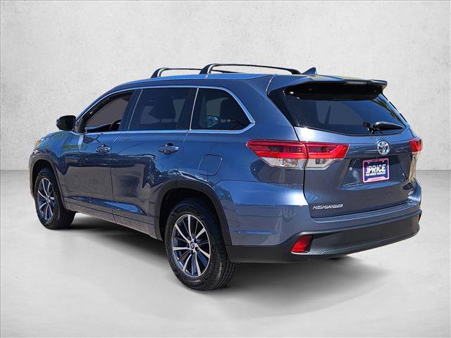 Used 2018 Toyota Highlander XLE image 7