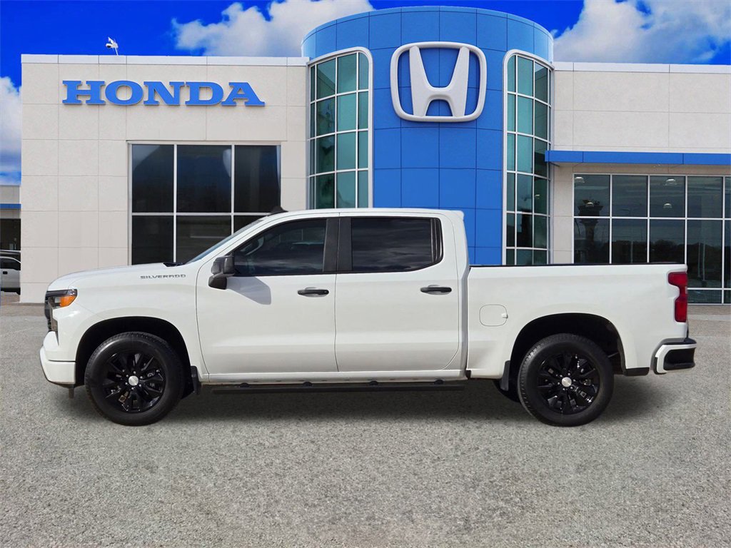 Used 2024 Chevrolet Silverado 1500 Custom image 6