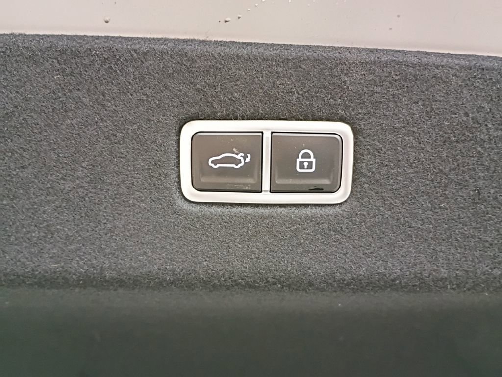 Used 2023 Hyundai Ioniq 6 SE image 13