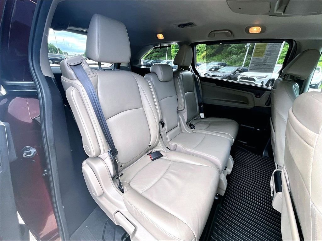 Used 2019 Honda Odyssey Elite image 16