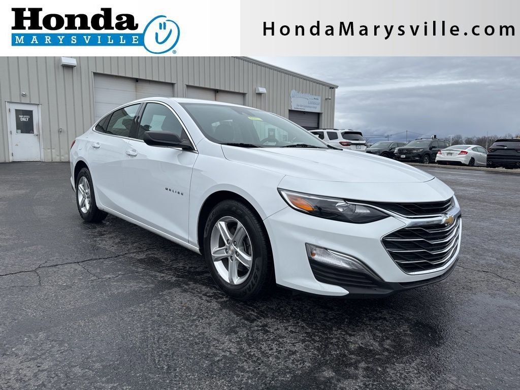 Used 2023 Chevrolet Malibu LS image 1