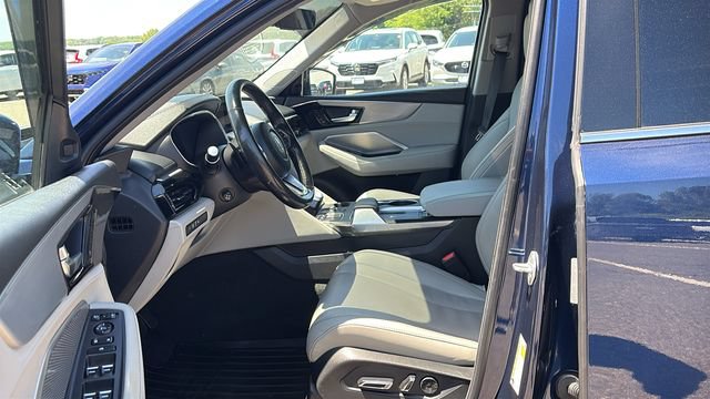 Used 2024 Acura MDX SH-AWD w/ Technology Package image 11