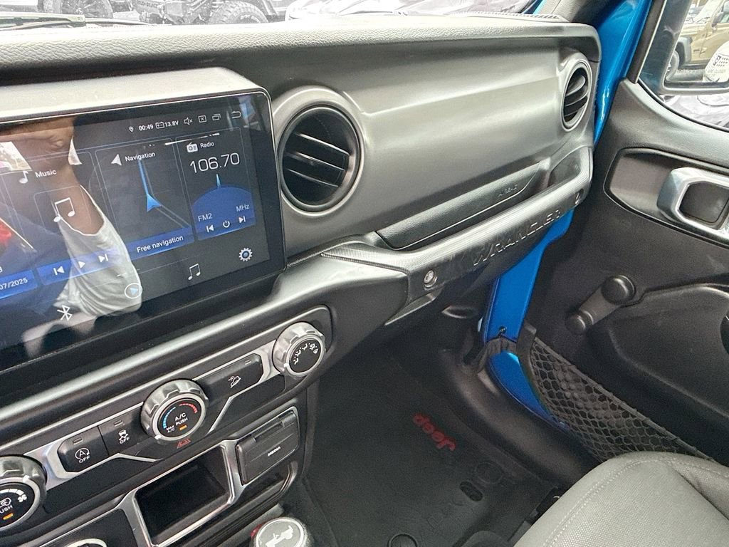 Used 2021 Jeep Wrangler Unlimited Sport image 24