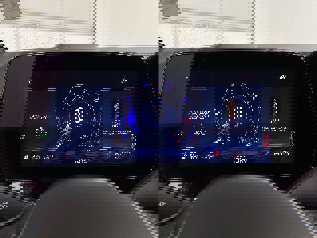 Used 2025 Chevrolet Suburban Z71 image 27