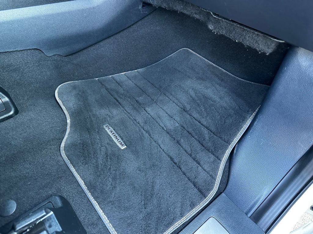 Used 2024 Ford F350 Platinum image 45