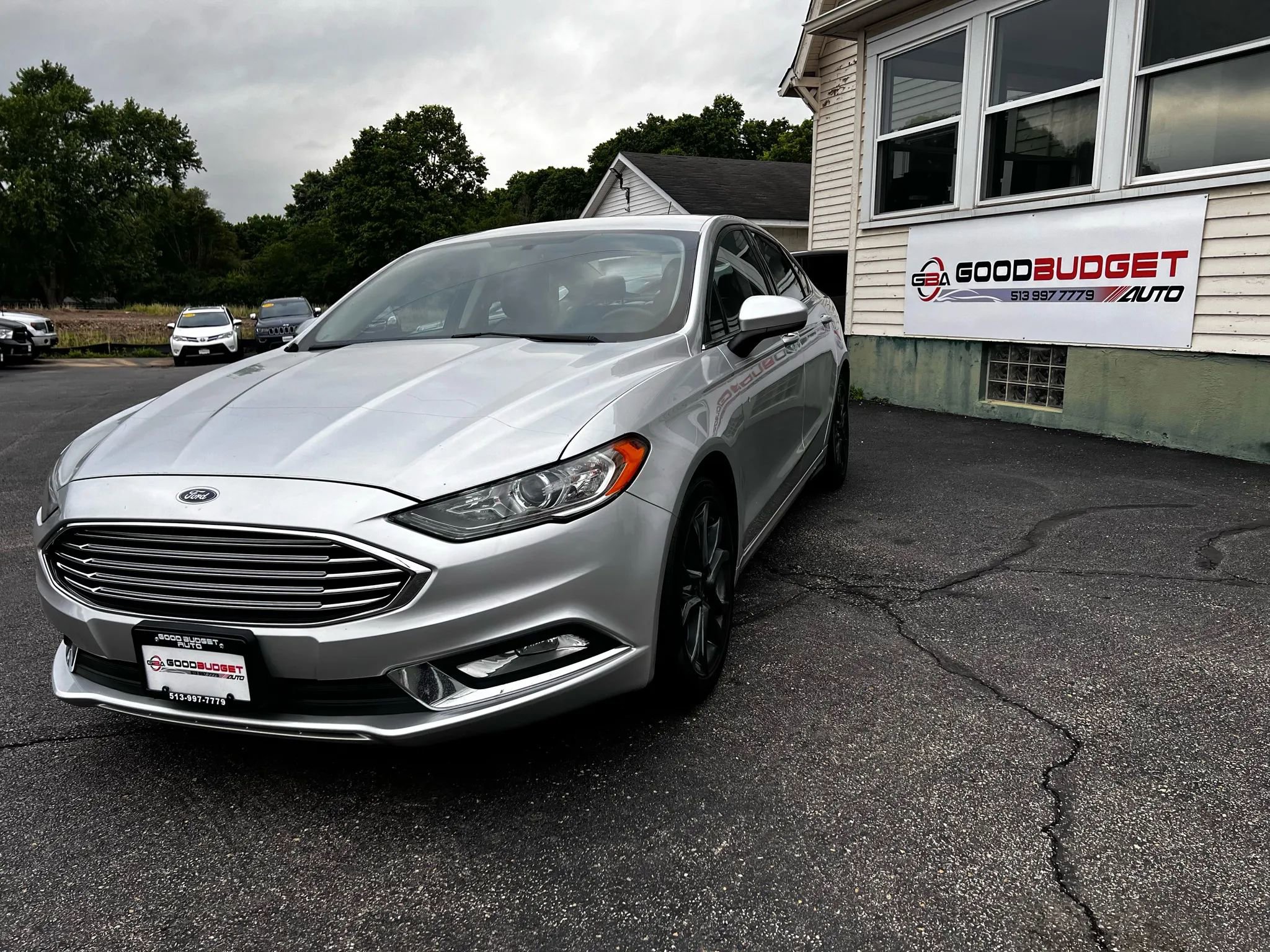Used 2018 Ford Fusion SE w/ Equipment Group 201A image 1