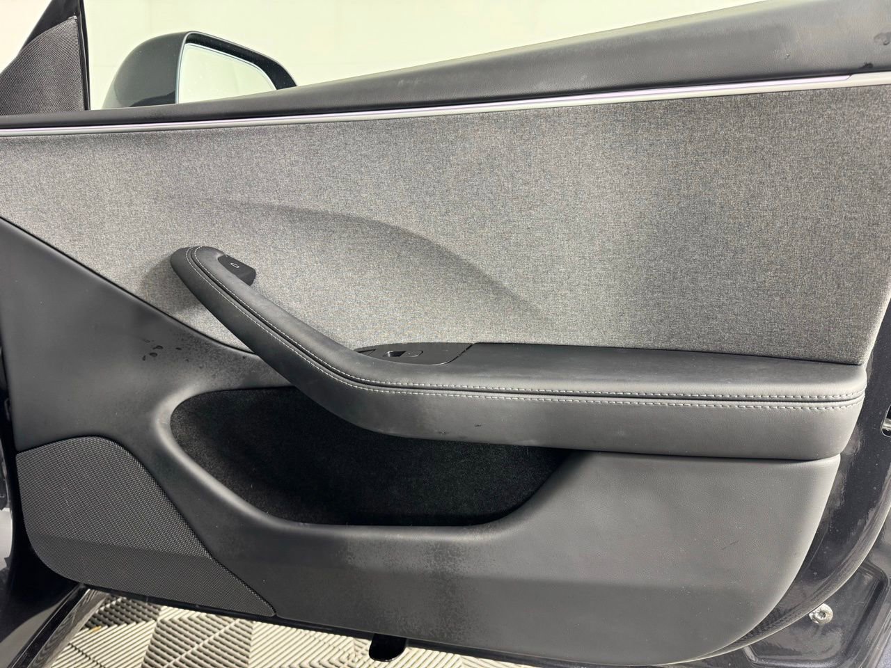 Used 2024 Tesla Model 3 Standard Range RWD image 28