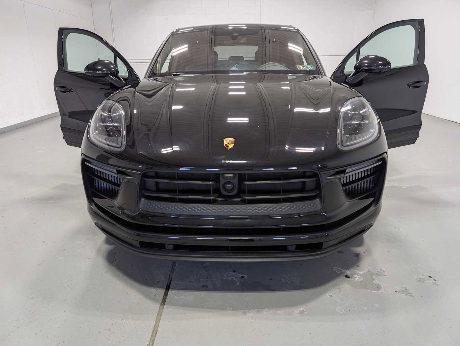 Used 2023 Porsche Macan S image 15
