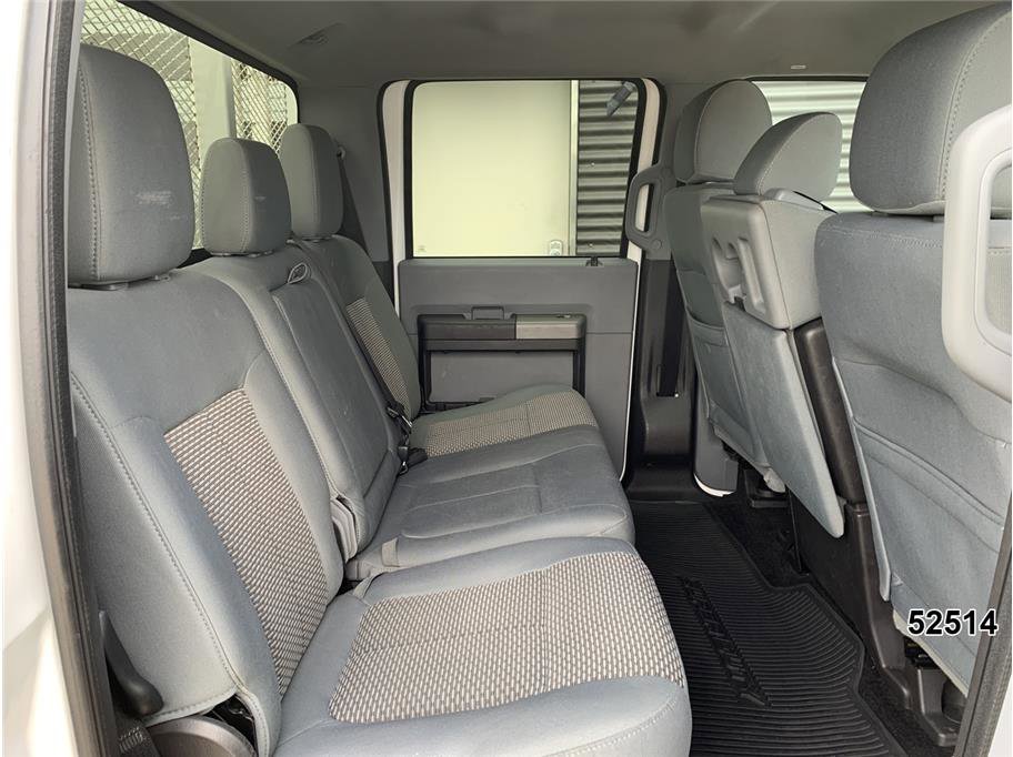 Used 2012 Ford F550 4x4 Crew Cab Super Duty w/ Payload Upgrade Pkg image 23