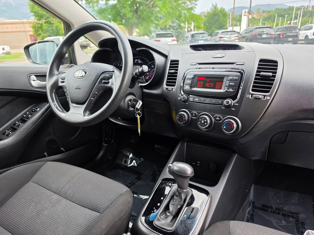 Used 2017 Kia Forte LX FWD image 14