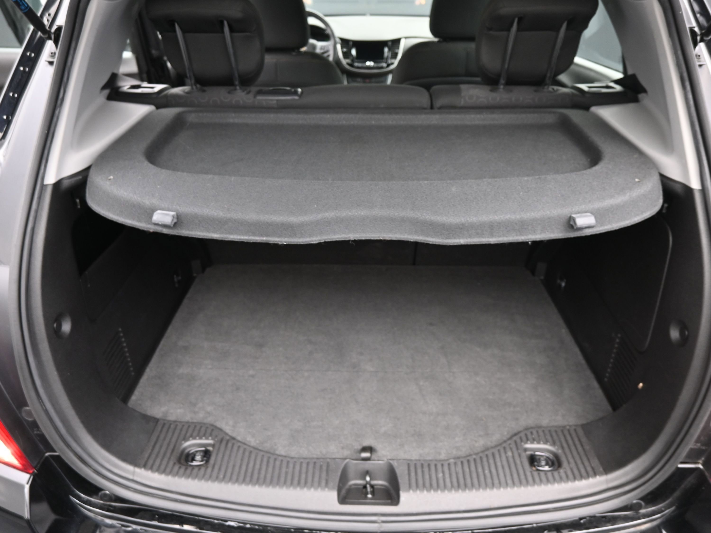 Used 2018 Chevrolet Trax LS image 16