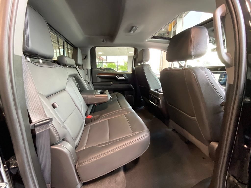 Used 2024 GMC Sierra 1500 Denali w/ Denali Reserve Package AWD/4WD image 21