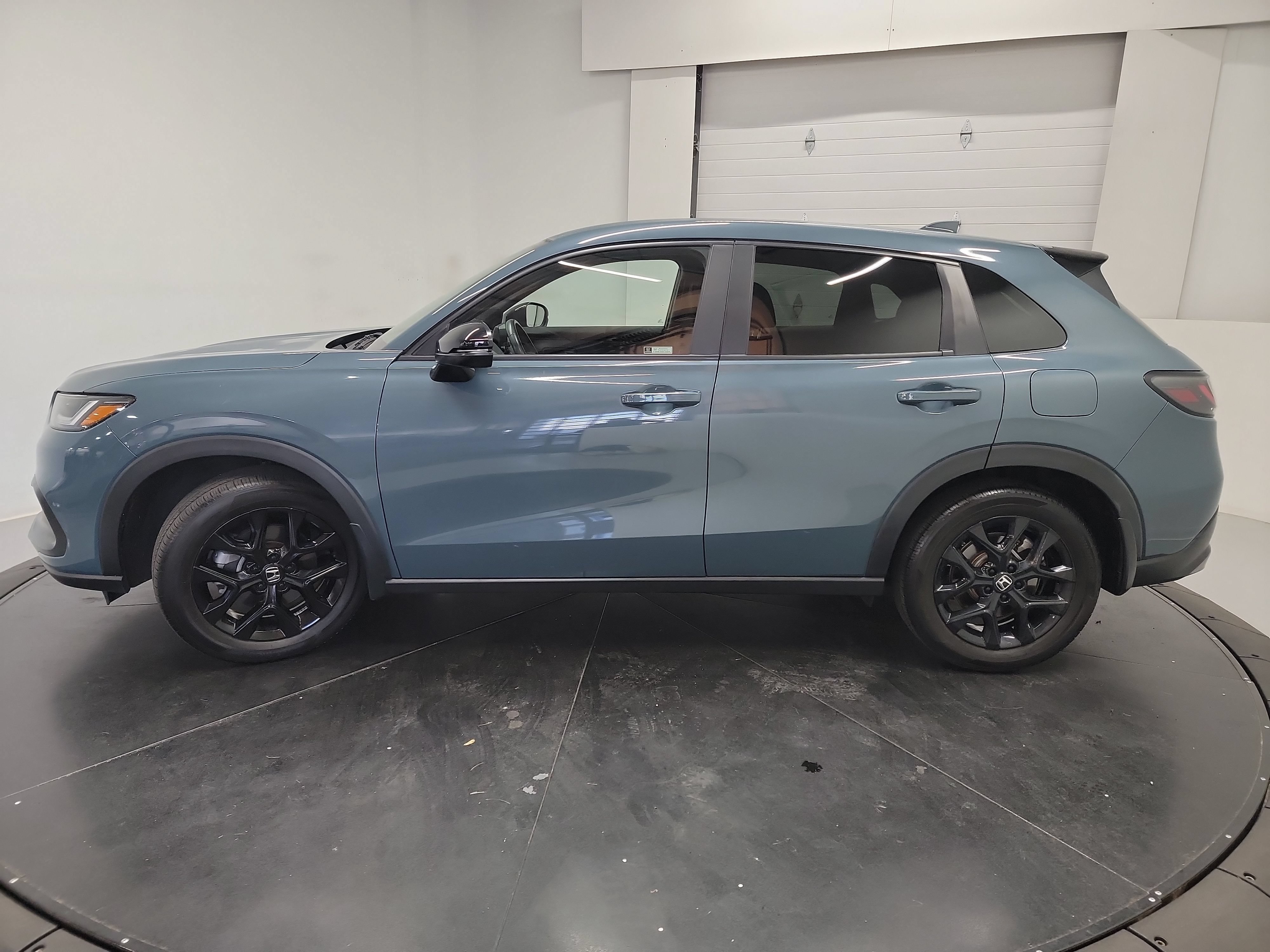 Used 2024 Honda HR-V Sport image 5