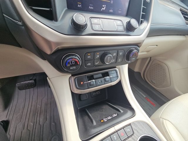 Used 2020 GMC Acadia Denali w/ LPO, Floor Liner Package FWD image 25