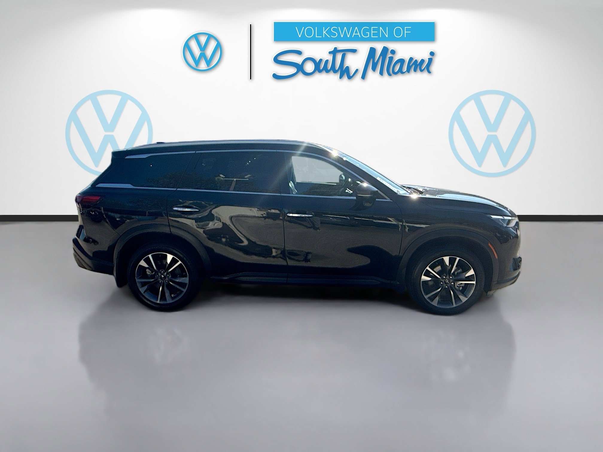 Used 2024 INFINITI QX60 Luxe image 8