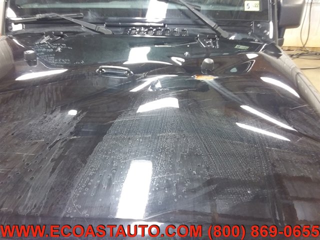 Used 2018 Jeep Wrangler Unlimited Sport S image 25