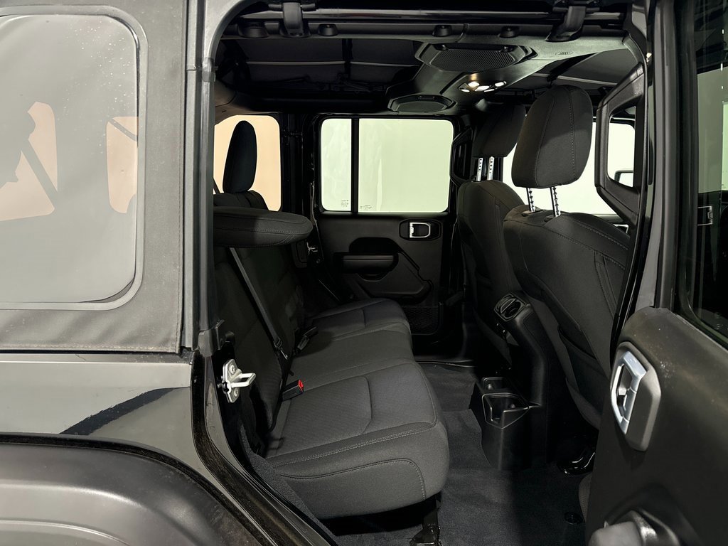 Used 2022 Jeep Wrangler Unlimited Sport image 22