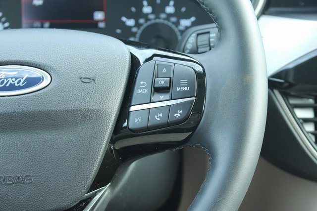 Used 2022 Ford Escape SE w/ Cold Weather Package image 25