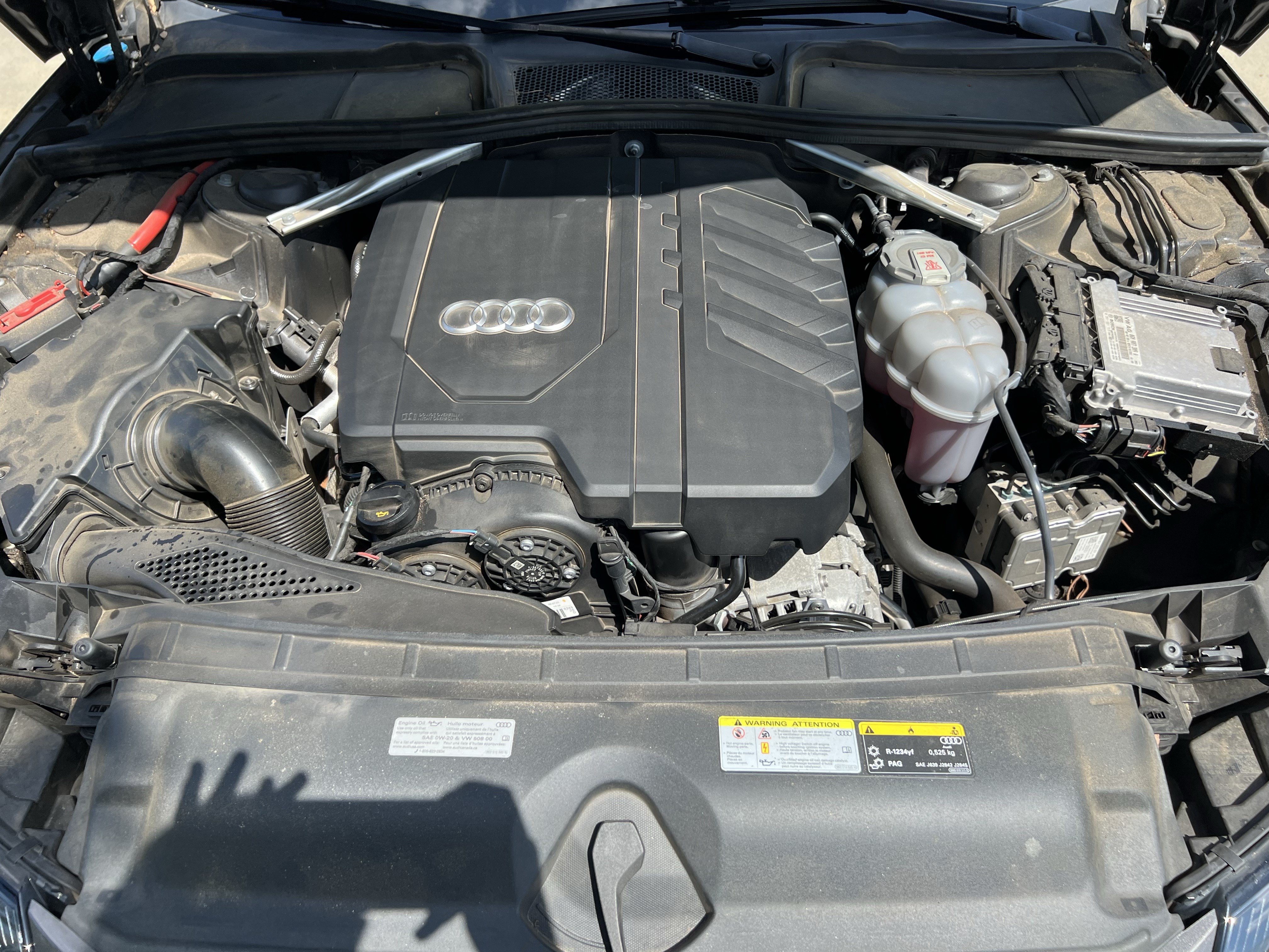 Used 2022 Audi A4 2.0T Premium w/ Convenience Package AWD/4WD image 36