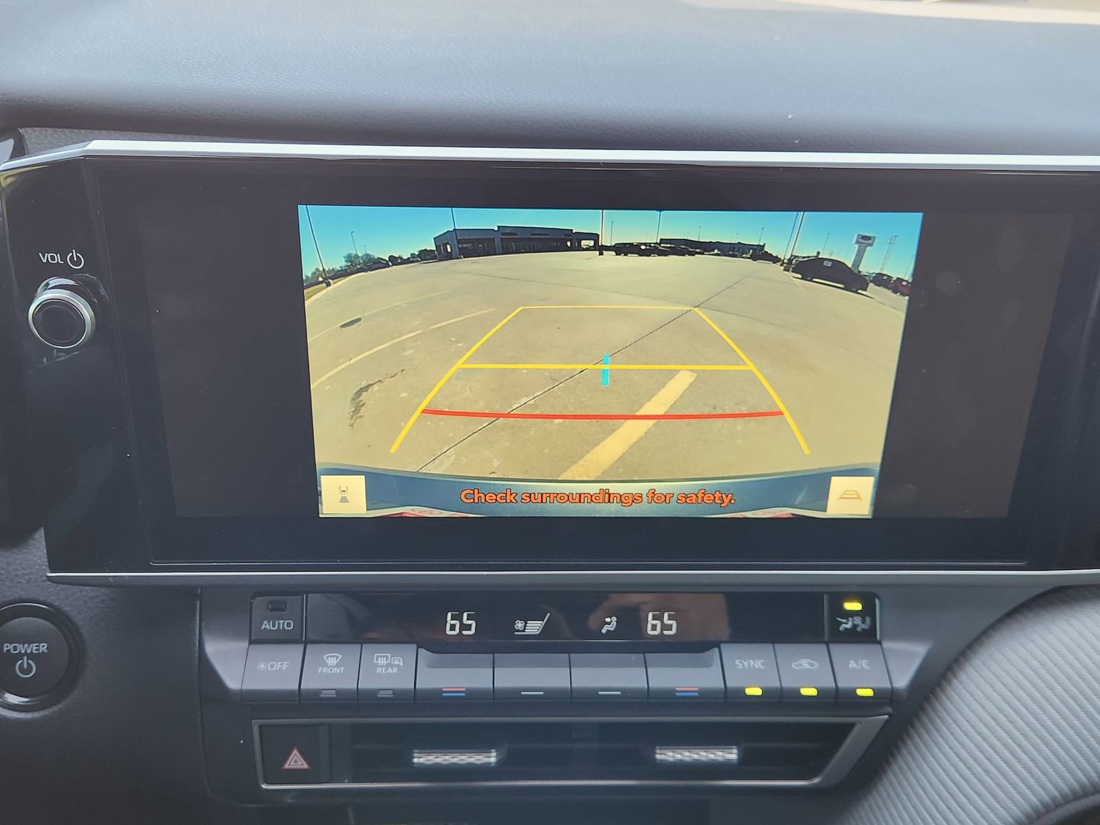 Used 2025 Toyota Camry SE w/ Multimedia Upgrade Package image 21