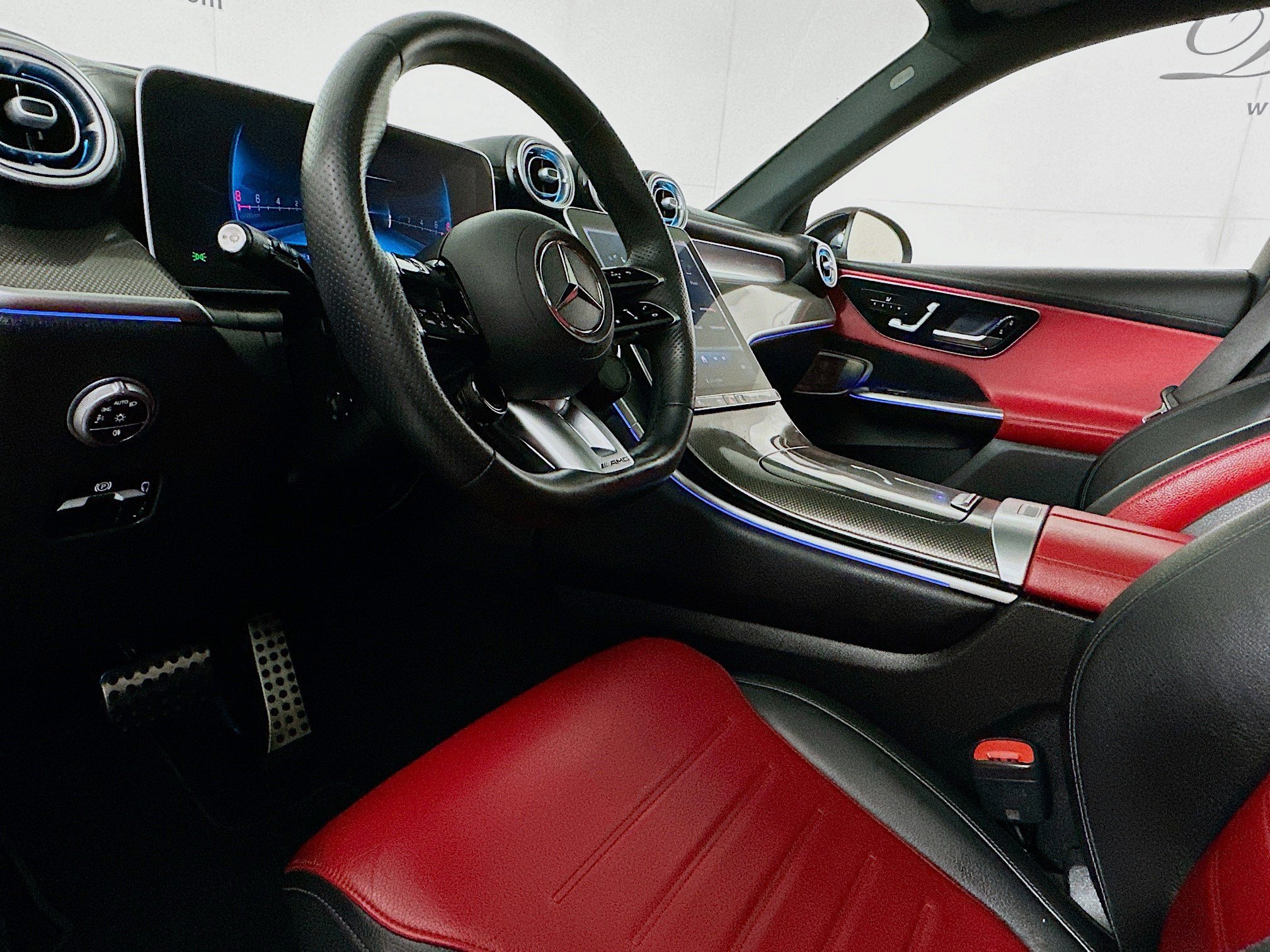 Used 2024 Mercedes-Benz GLC 43 AMG 4MATIC image 7