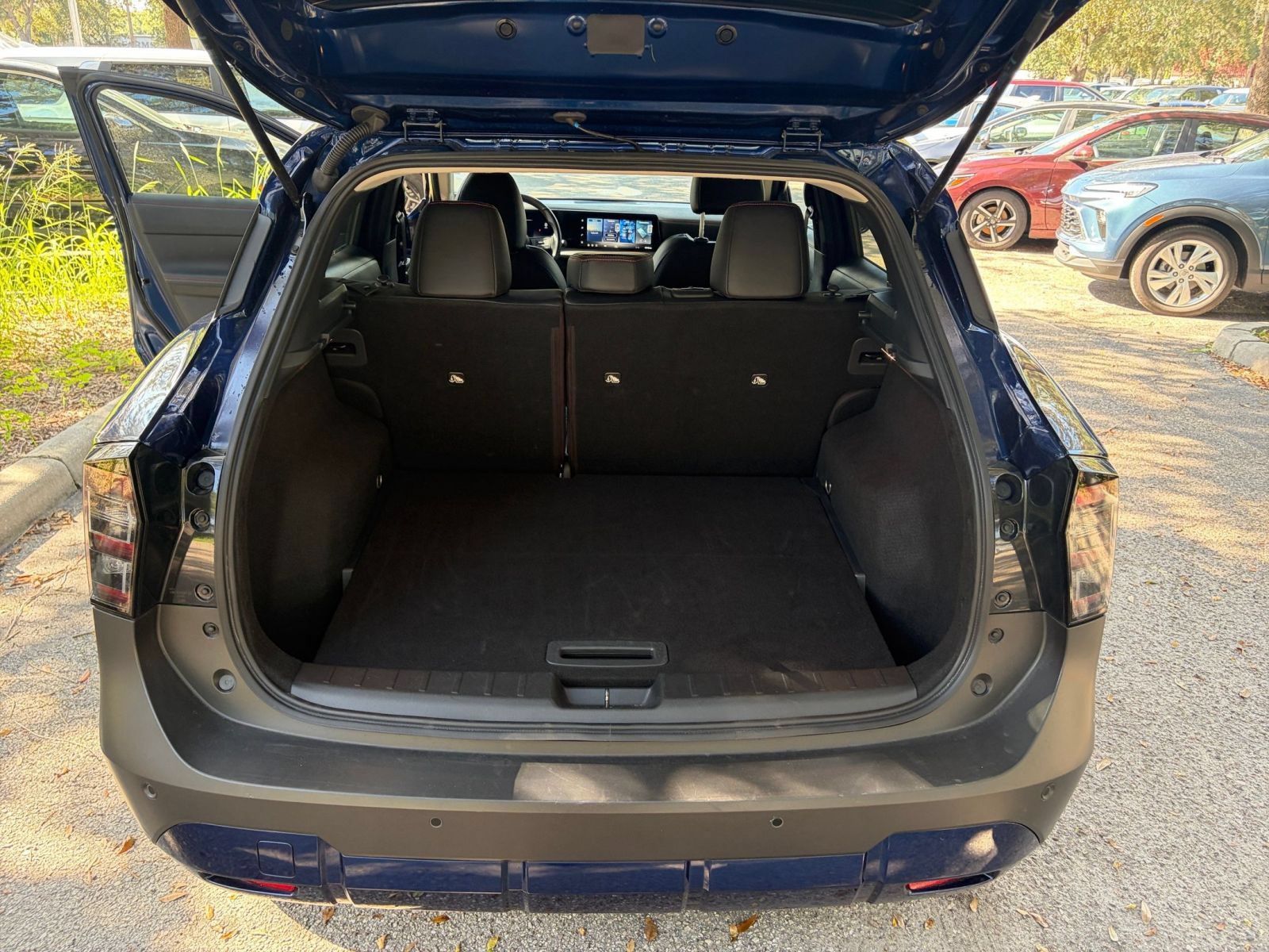 Used 2026 Nissan Kicks SR FWD image 29