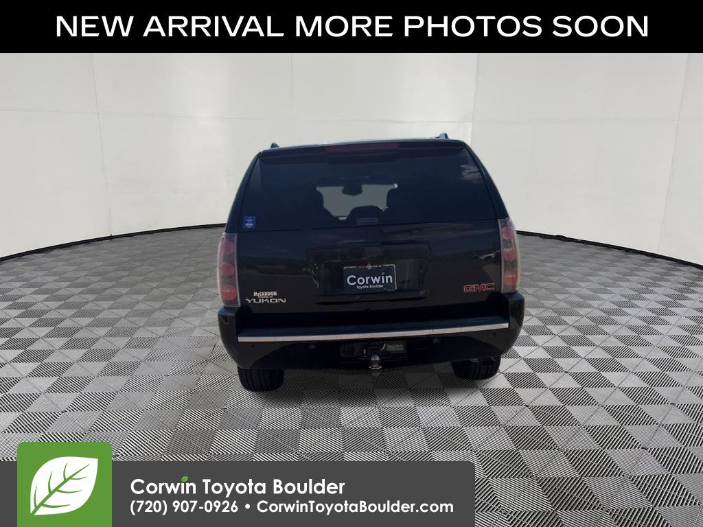 Used 2013 GMC Yukon Denali AWD/4WD image 6