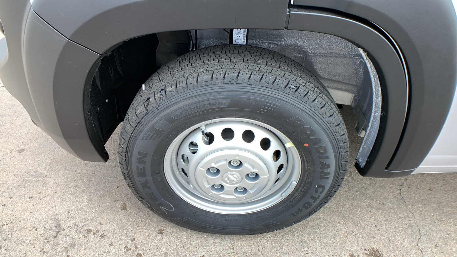 New 2026 RAM ProMaster 2500 w/ Convenience Group FWD image 9