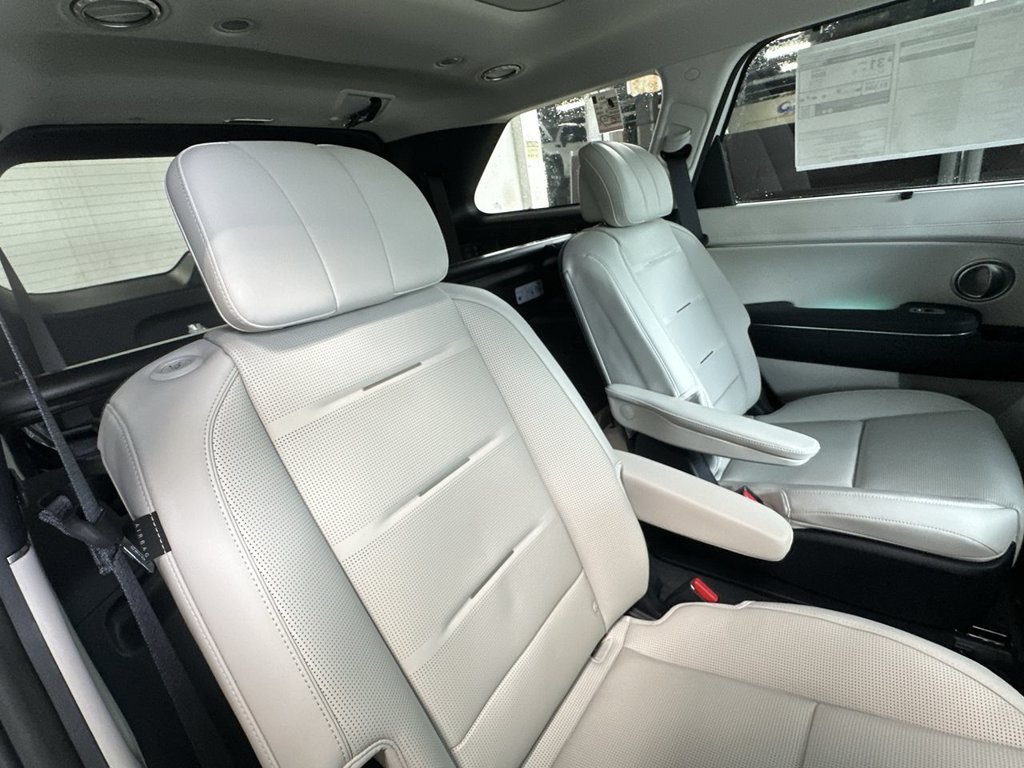 New 2027 Hyundai Palisade Calligraphy FWD image 26