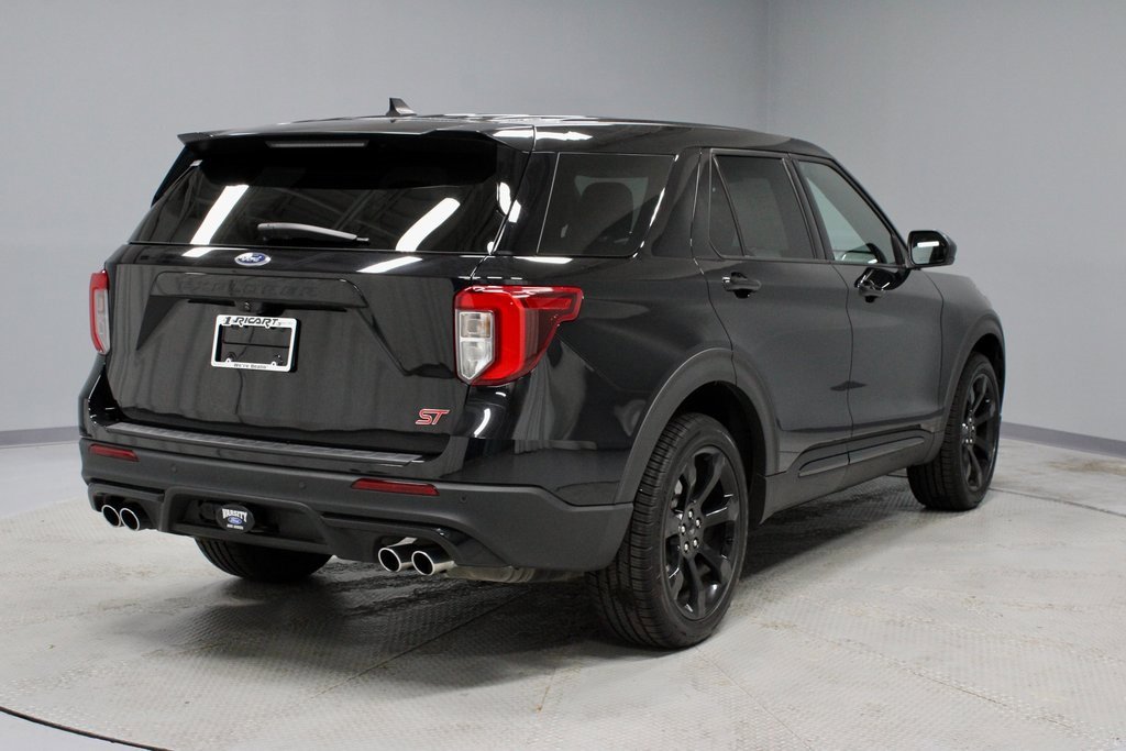 Used 2022 Ford Explorer ST w/ ST High-Performance Pack image 11