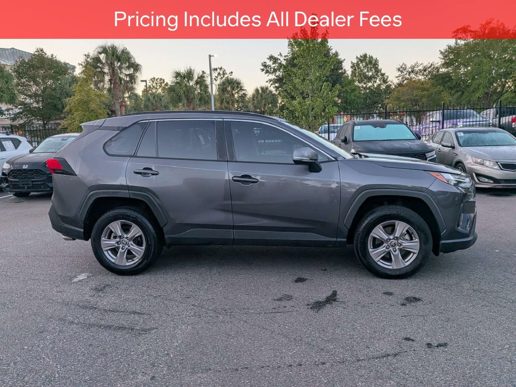 Certified 2025 Toyota RAV4 XLE FWD image 4