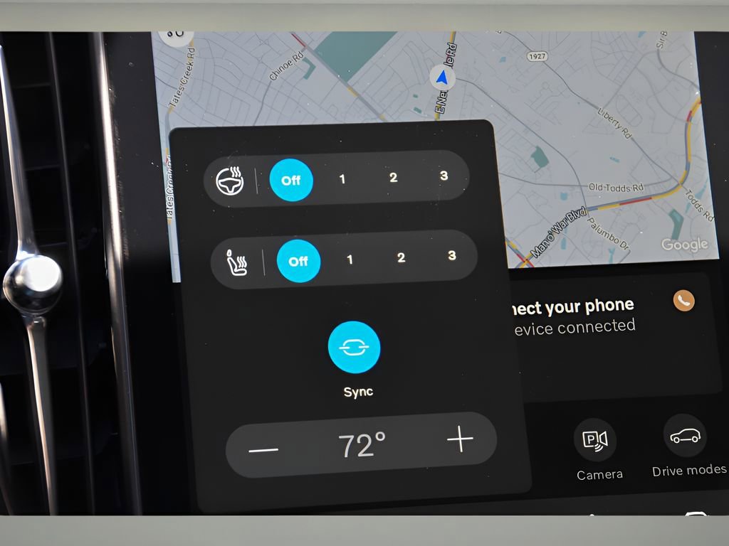 Certified 2025 Volvo XC90 T8 Plus w/ Protection Package Premier image 29