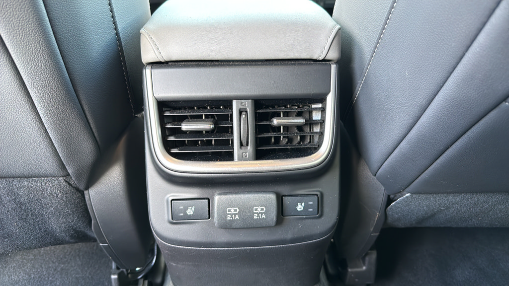 Used 2022 Subaru Outback Limited AWD/4WD image 16